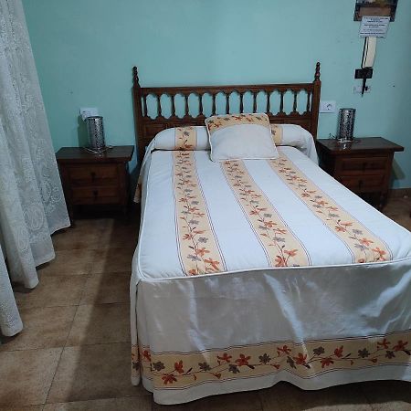 Pension - Restaurante Vilaboa Boveda  Εξωτερικό φωτογραφία