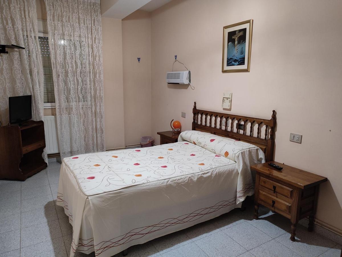 Pension - Restaurante Vilaboa Boveda  Εξωτερικό φωτογραφία